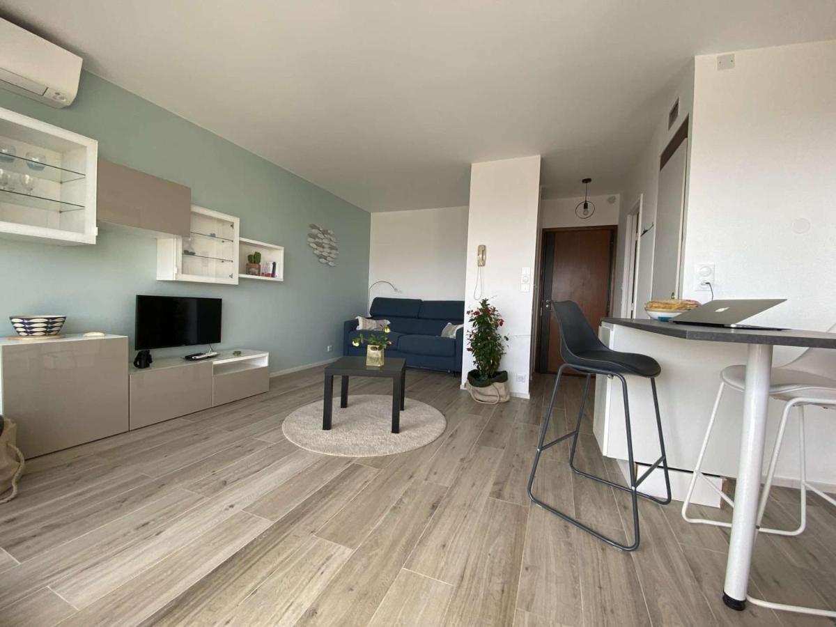 Avec Vue Mer, Piscine, Tennis Et Parking - - Fr-1-252-159 *